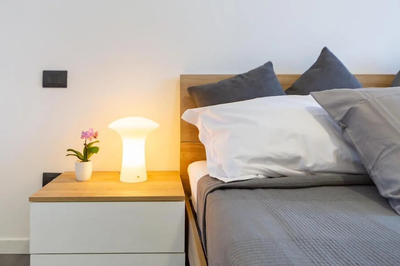 Khl Apartments Milano