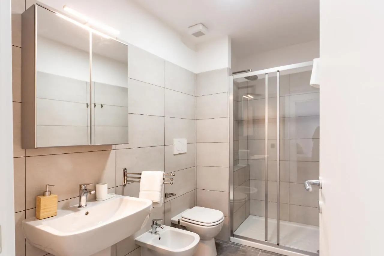 Khl Apartments Milano 0*,
