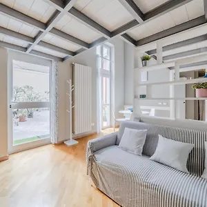 Amazing Loft - 350 M Far From Dateo Station Milano