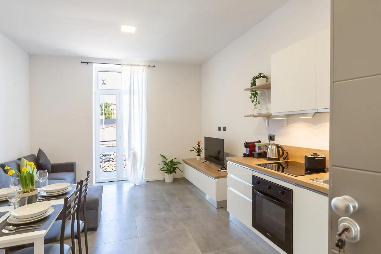Dom wakacyjny Khl Apartments - Sansiro, Milano
